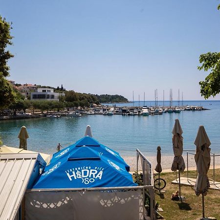 Pjescana Uvala Sea View Apartment מראה חיצוני תמונה