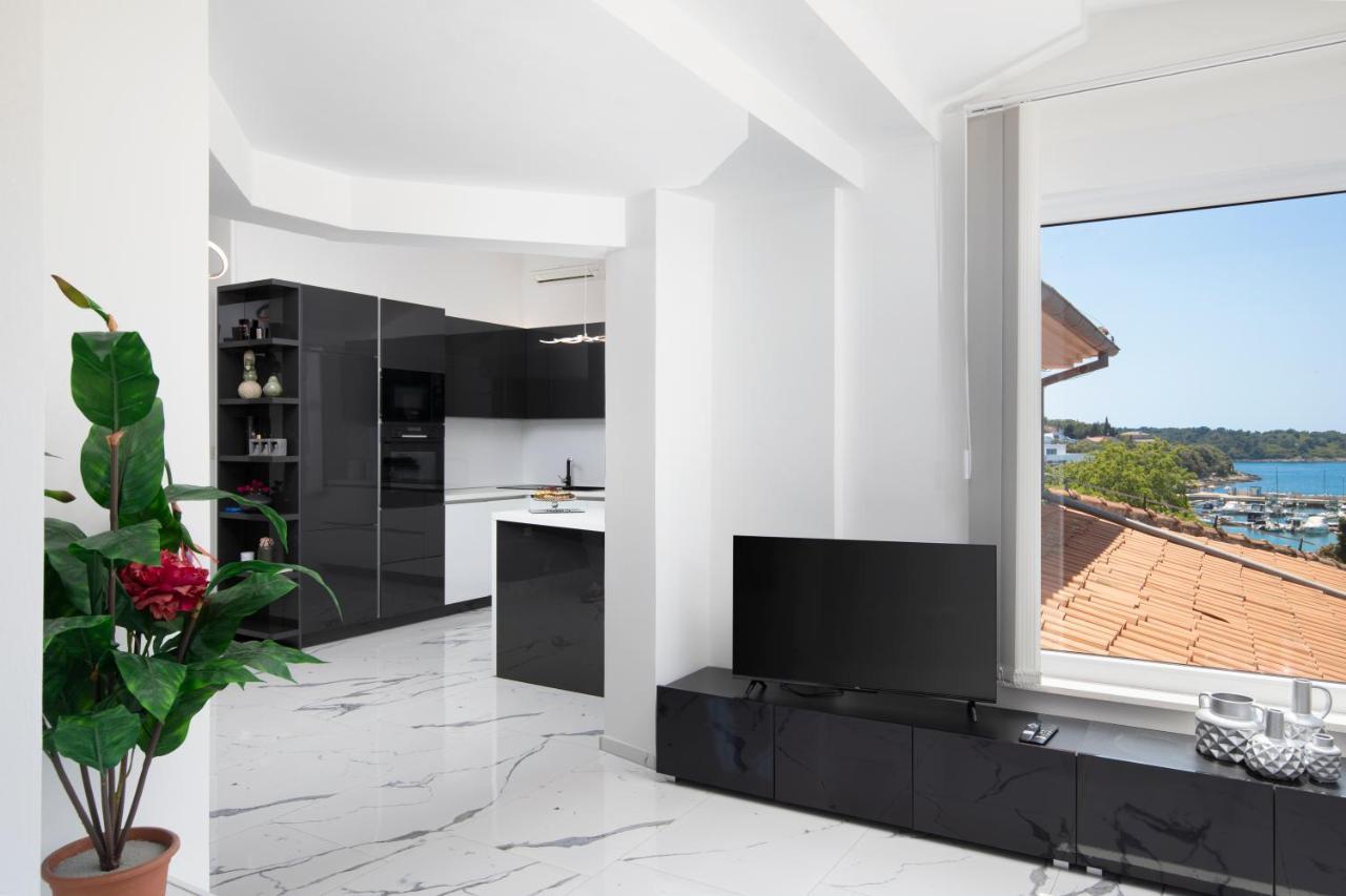 Pjescana Uvala Sea View Apartment מראה חיצוני תמונה
