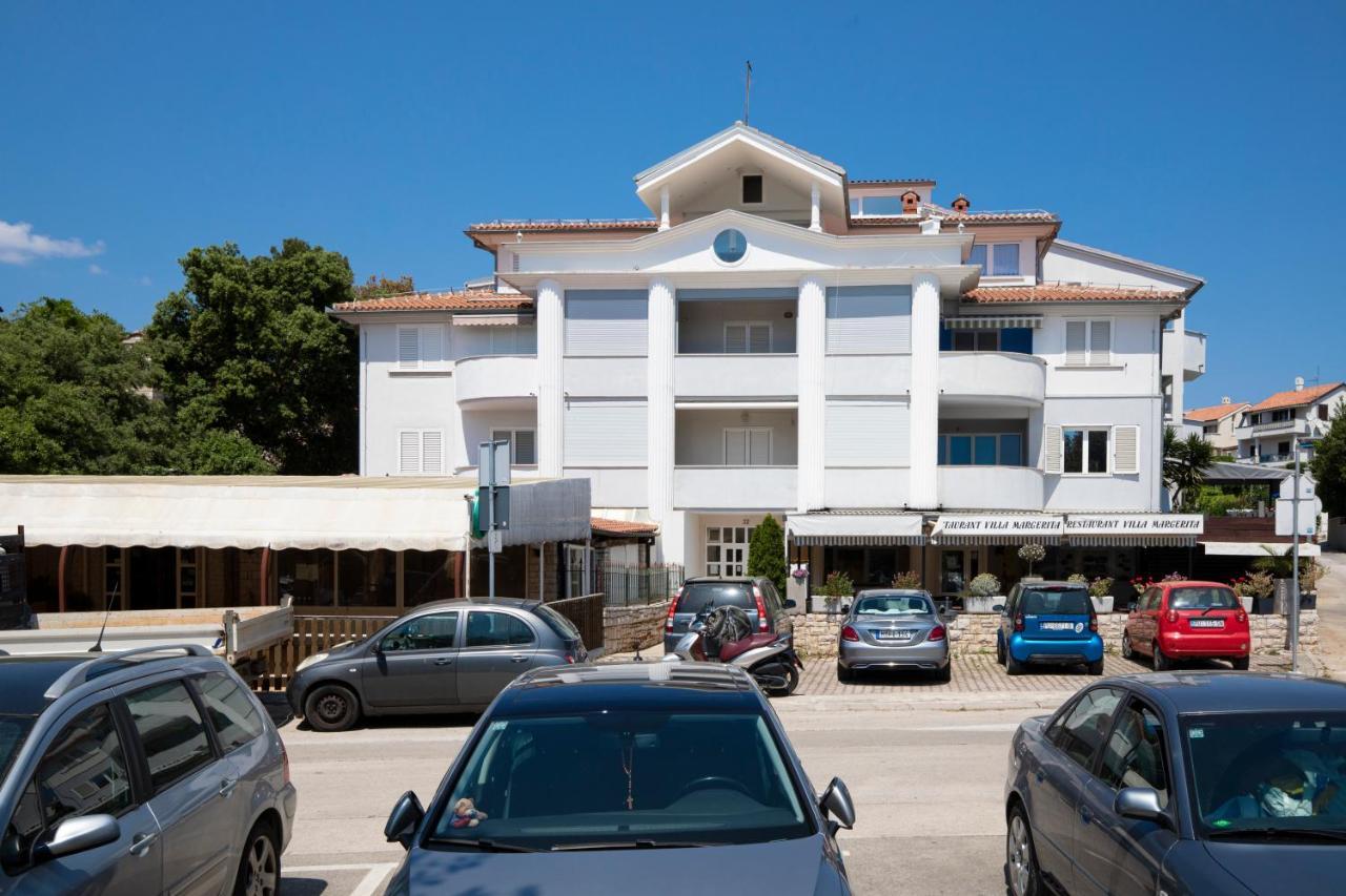 Pjescana Uvala Sea View Apartment מראה חיצוני תמונה