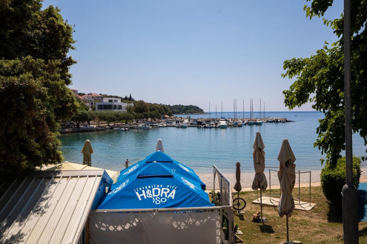 Pjescana Uvala Sea View Apartment מראה חיצוני תמונה